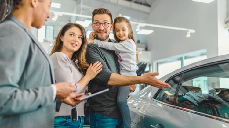 family shopping for a new car